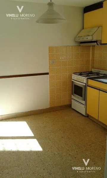 3 amb 2 baños posible cochera 1