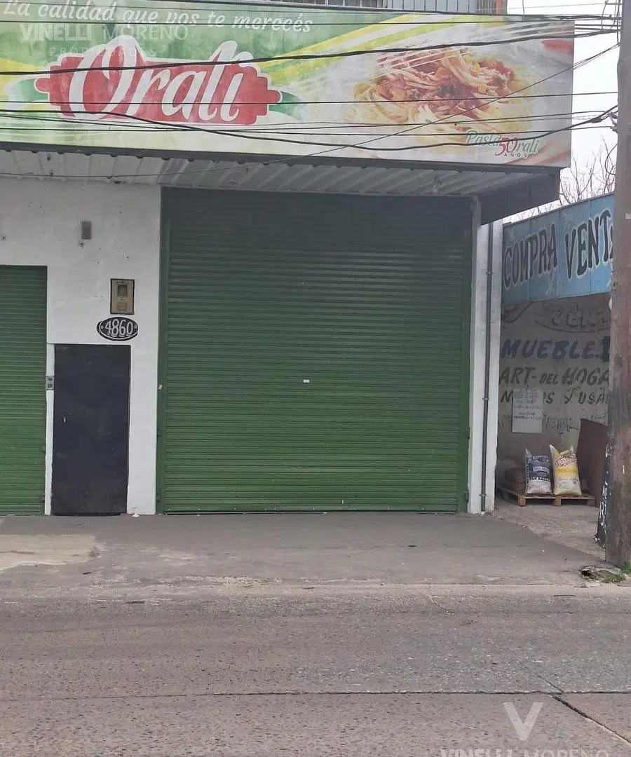 Excelente Depósito/galpón comercial en La Noria 6