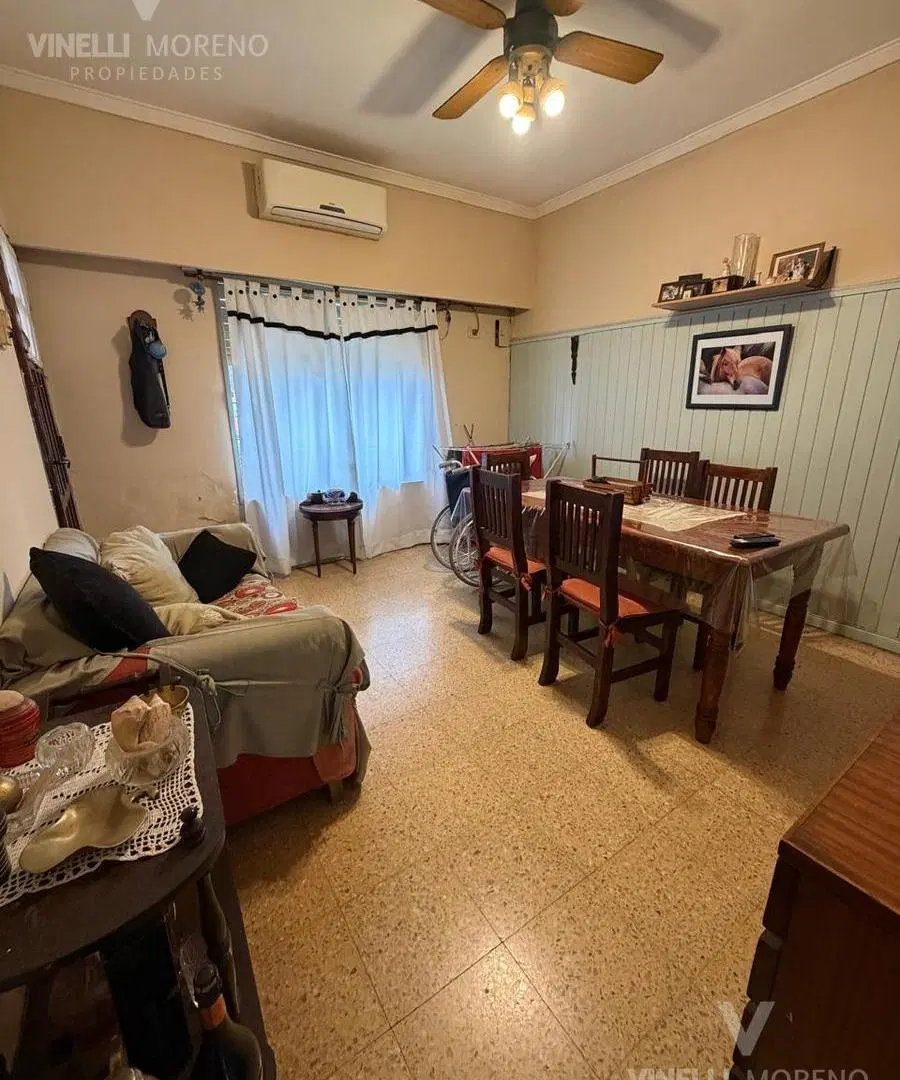 Casa 4 dormitorios, patio y terraza 2