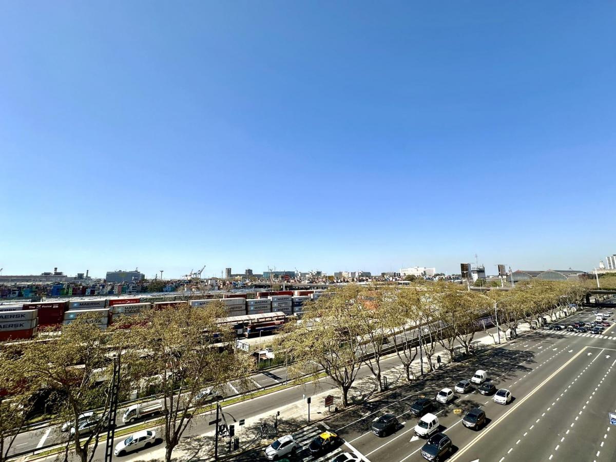 Montevideo y Av del Libertador | Amplio 6 Ambientes de Categoría Cochera Seg 24h 1