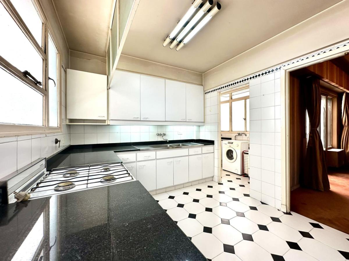 Av Alvear y Libertad - Plaza Pellegrini | Semipiso Alto 4 Ambs Depcia Coch Seg24 5