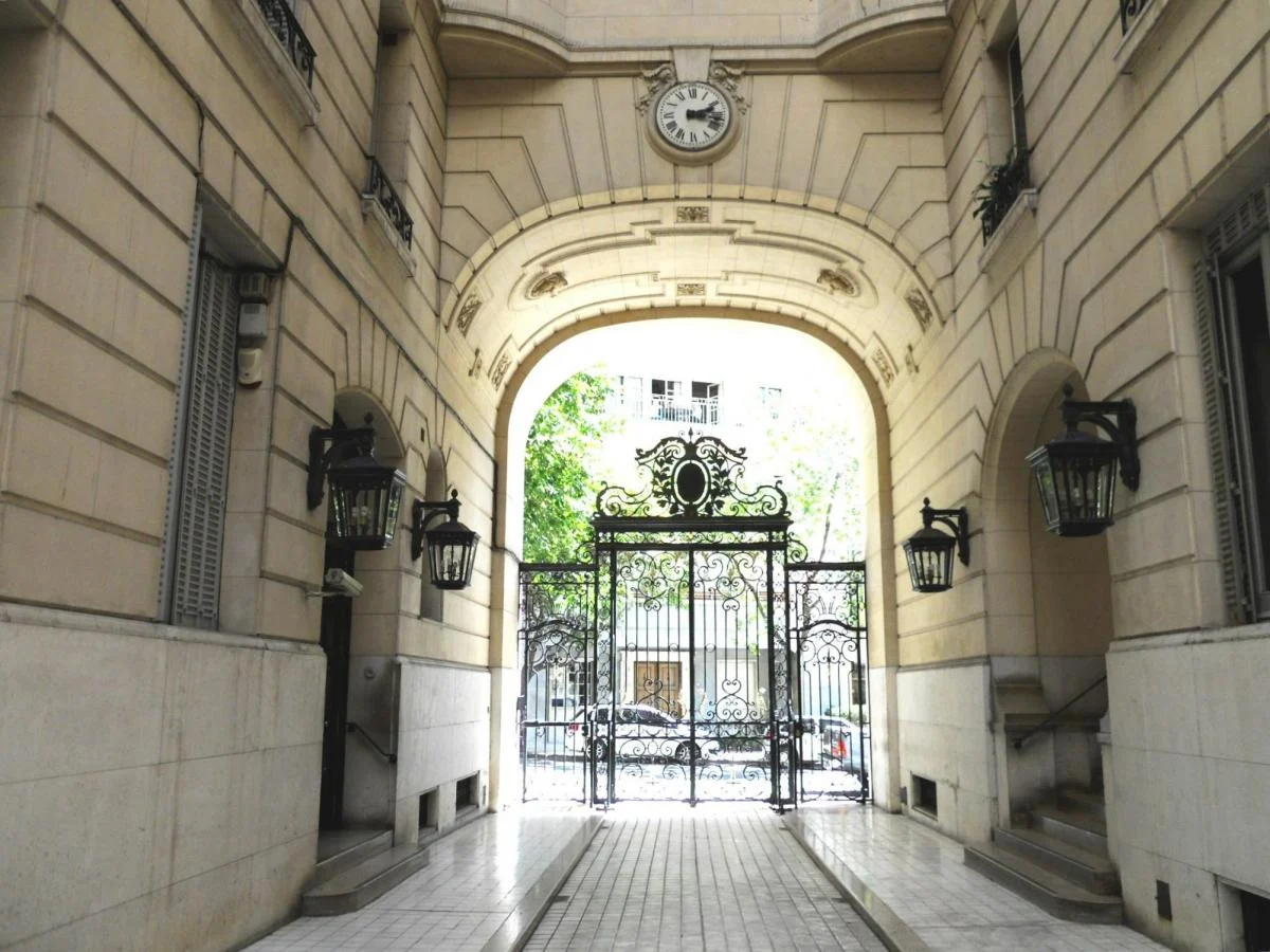 Palacio Estrugamou | Piso Alto 7 Ambientes Balcones Premium Coch Opt 3