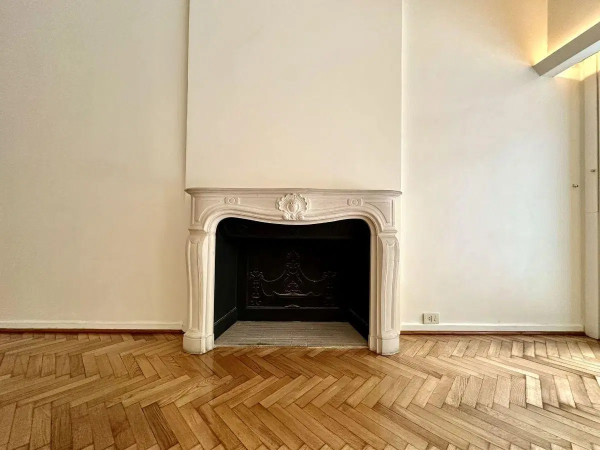 Av Alvear y Libertad - Plaza Pellegrini | Semipiso en PB 4 Ambs Jardín de 100 m2 Depcia Coch Seg 24h 5