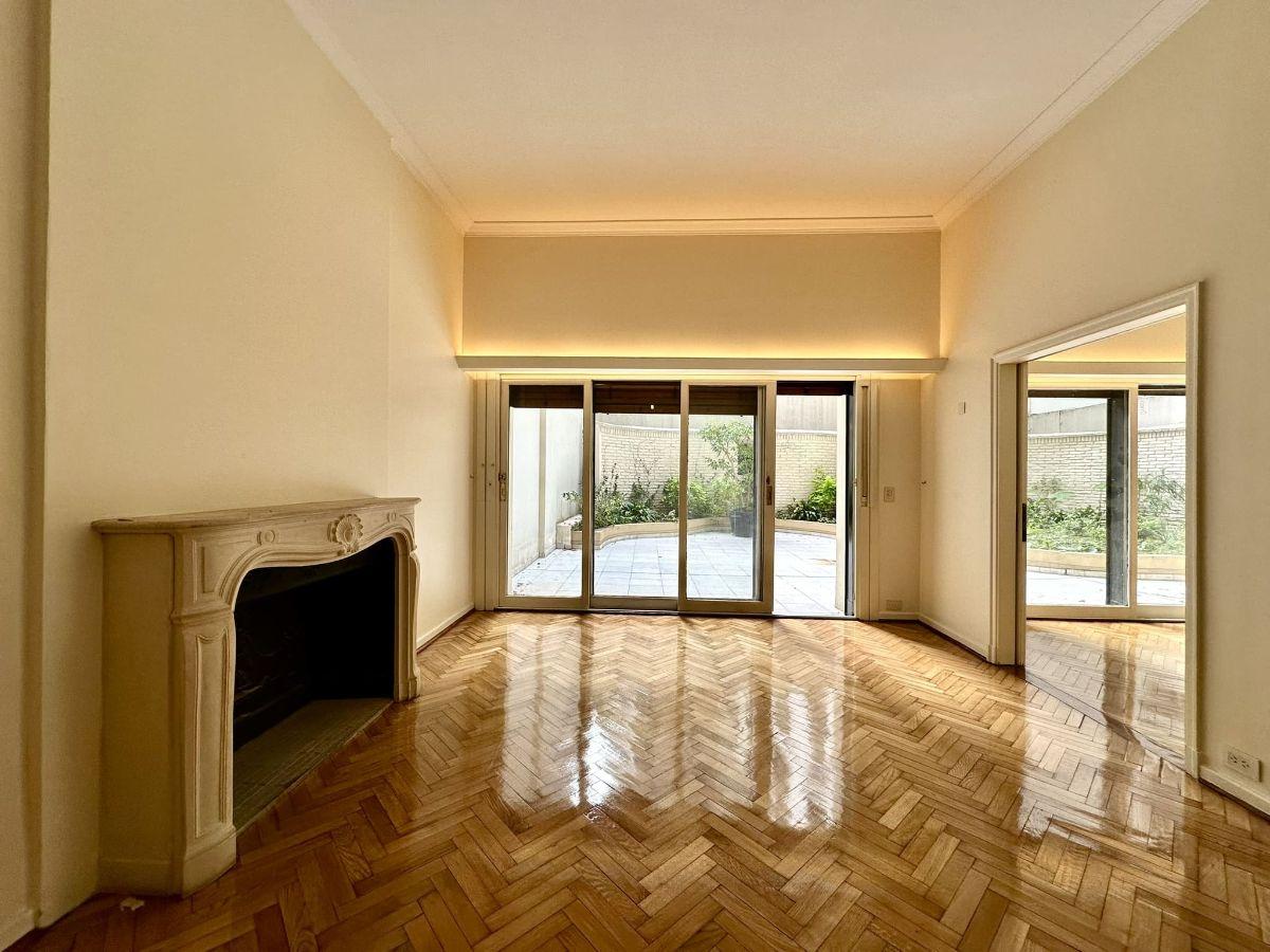 Av Alvear y Libertad - Plaza Pellegrini | Semipiso en PB 4 Ambs Jardín de 100 m2 Depcia Coch Seg 24h