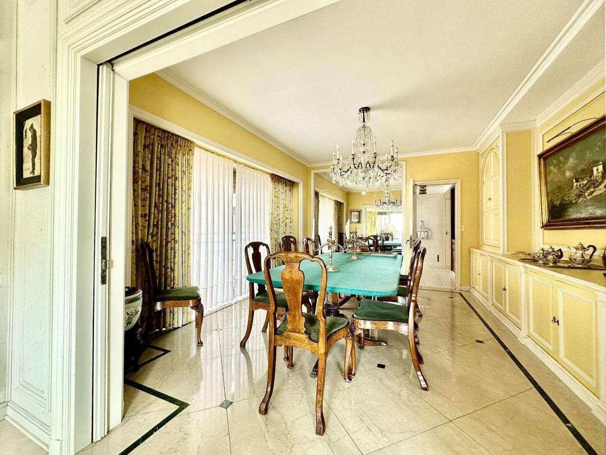 Plaza Alemania Castex y Cavia | Venta Depto Penthouse con Terraza Piscina Parrilla 2 Cocheras Seg24h