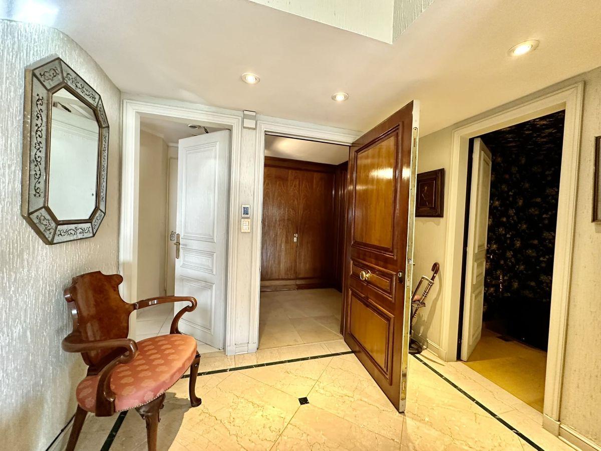 Plaza Alemania Castex y Cavia | Venta Depto Penthouse con Terraza Piscina Parrilla 2 Cocheras Seg24h