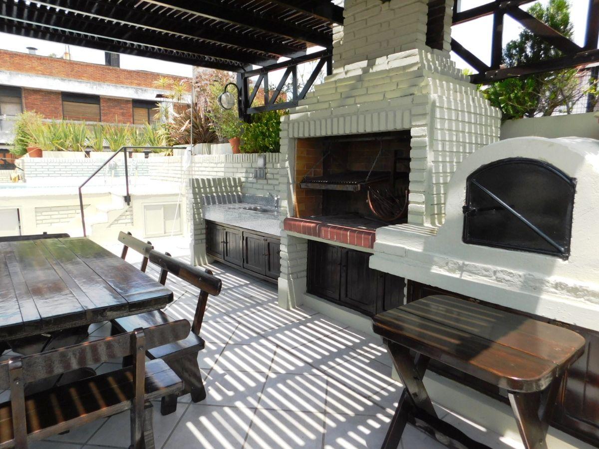 Plaza Alemania Castex y Cavia | Venta Depto Penthouse con Terraza Piscina Parrilla 2 Cocheras Seg24h