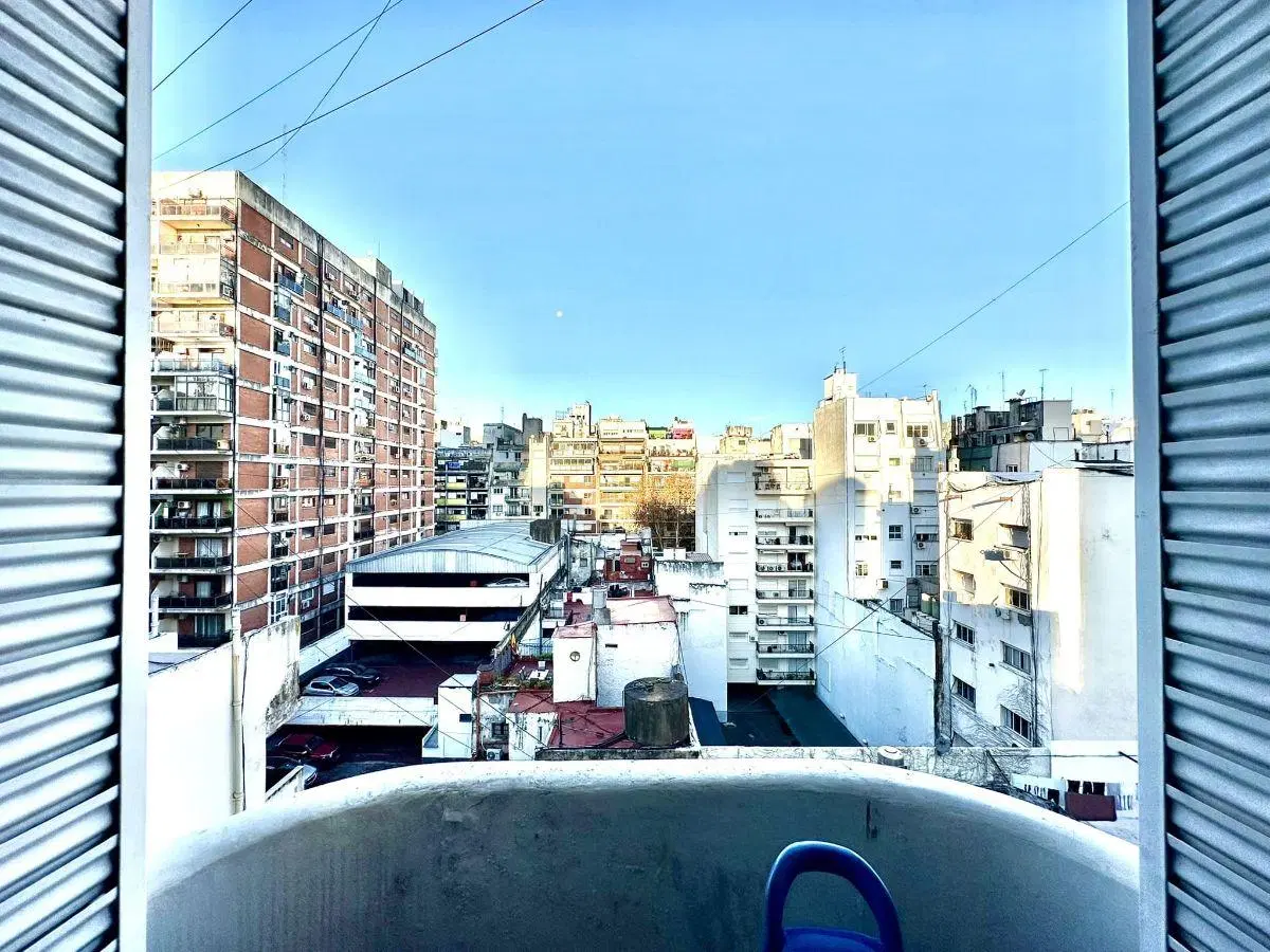 Av Pueyrredón 1700 | Venta Depto Racionalista 4 Ambientes Balcones Reciclado Cochera Opcional Oport! 4