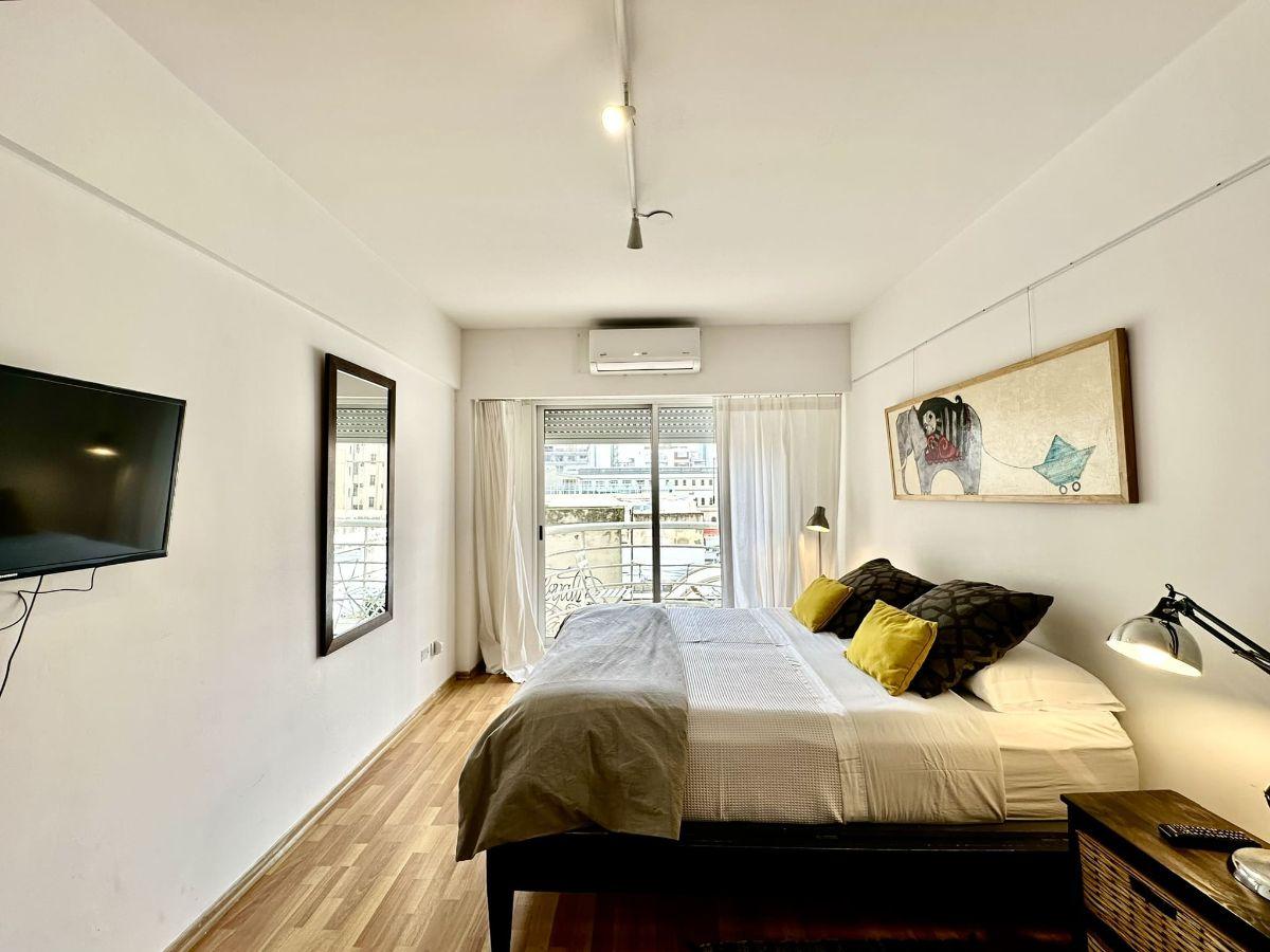 Foto de Rodríguez Peña 1000 y Av Santa Fé | VENTA Monoambiente Amoblado Cochera, imagen 3