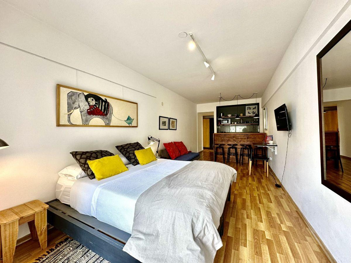Foto de Rodríguez Peña 1000 y Av Santa Fé | VENTA Monoambiente Amoblado Cochera, imagen 2