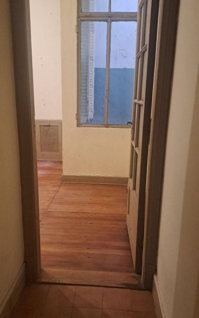 Foto de MONTEVIDEO entre Viamonte y Tucumán PB. CABA Ciudad de Bs. As., imagen 1
