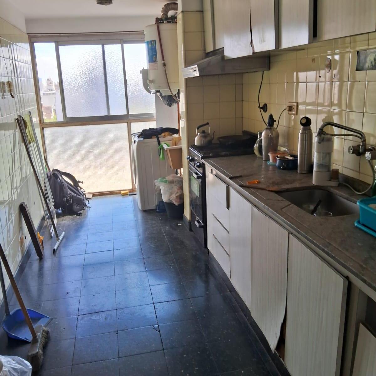 Venta Constitución Dpto 3 Ambientes, Piso Alto, Muy Luminoso 3