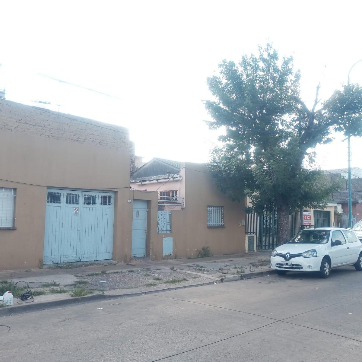 Venta en Block Propiedad Multifamiliar + Local 2