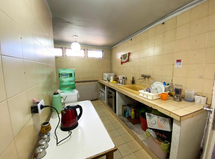 Foto de Importante local en venta de 242 m2 cubiertos sobre lote de 351m2, imagen 5