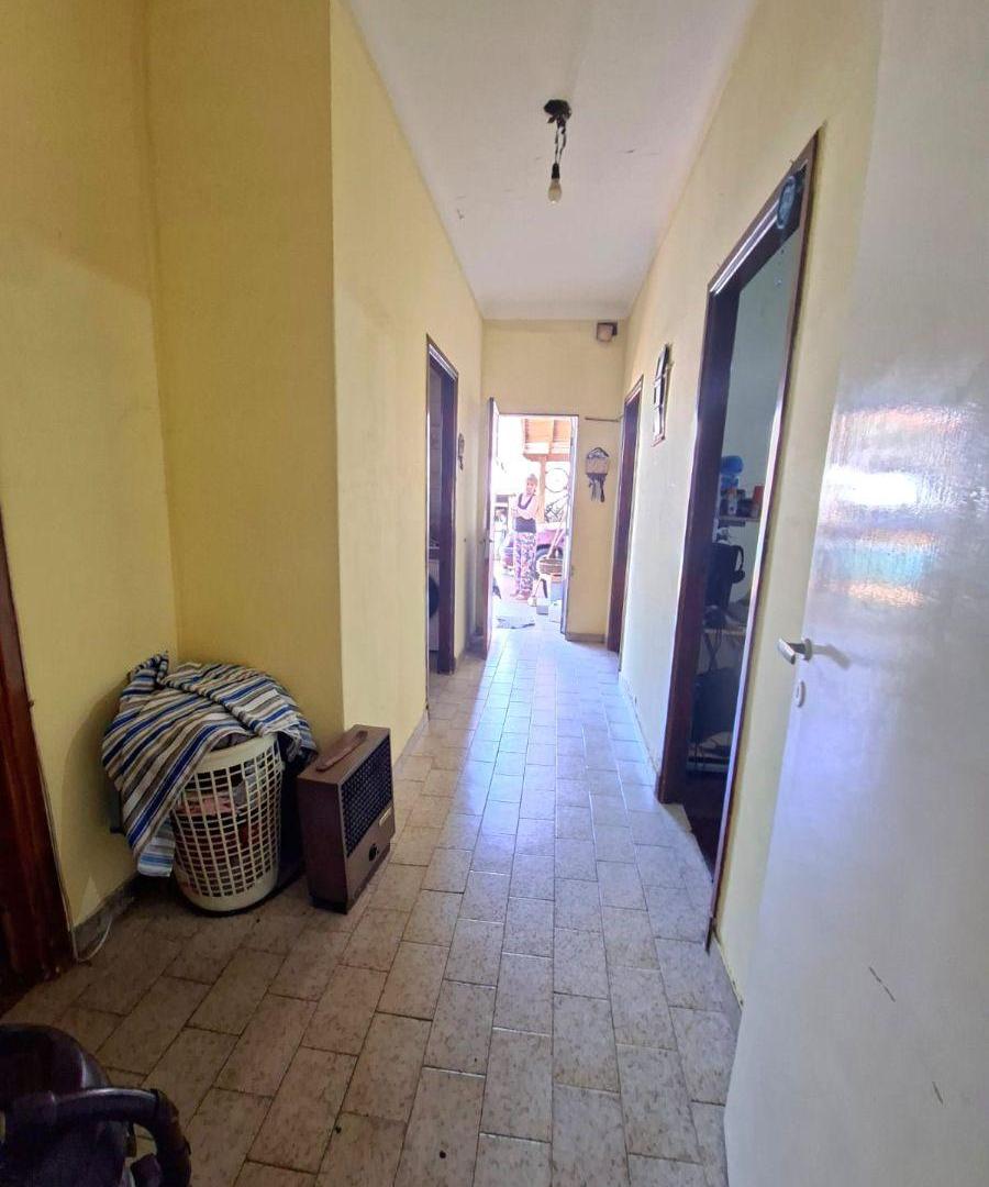 Casa cómoda y funcional en muy buena zona de Villa Ballester