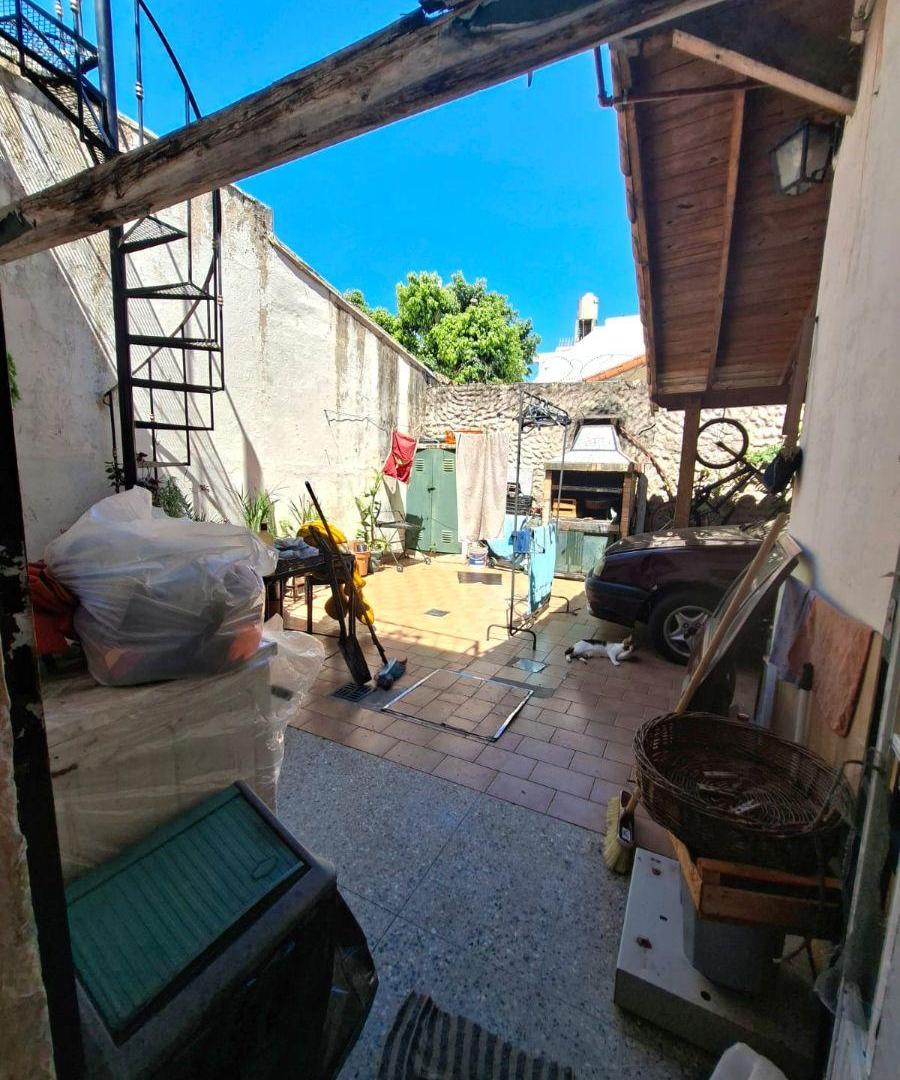 Casa cómoda y funcional en muy buena zona de Villa Ballester