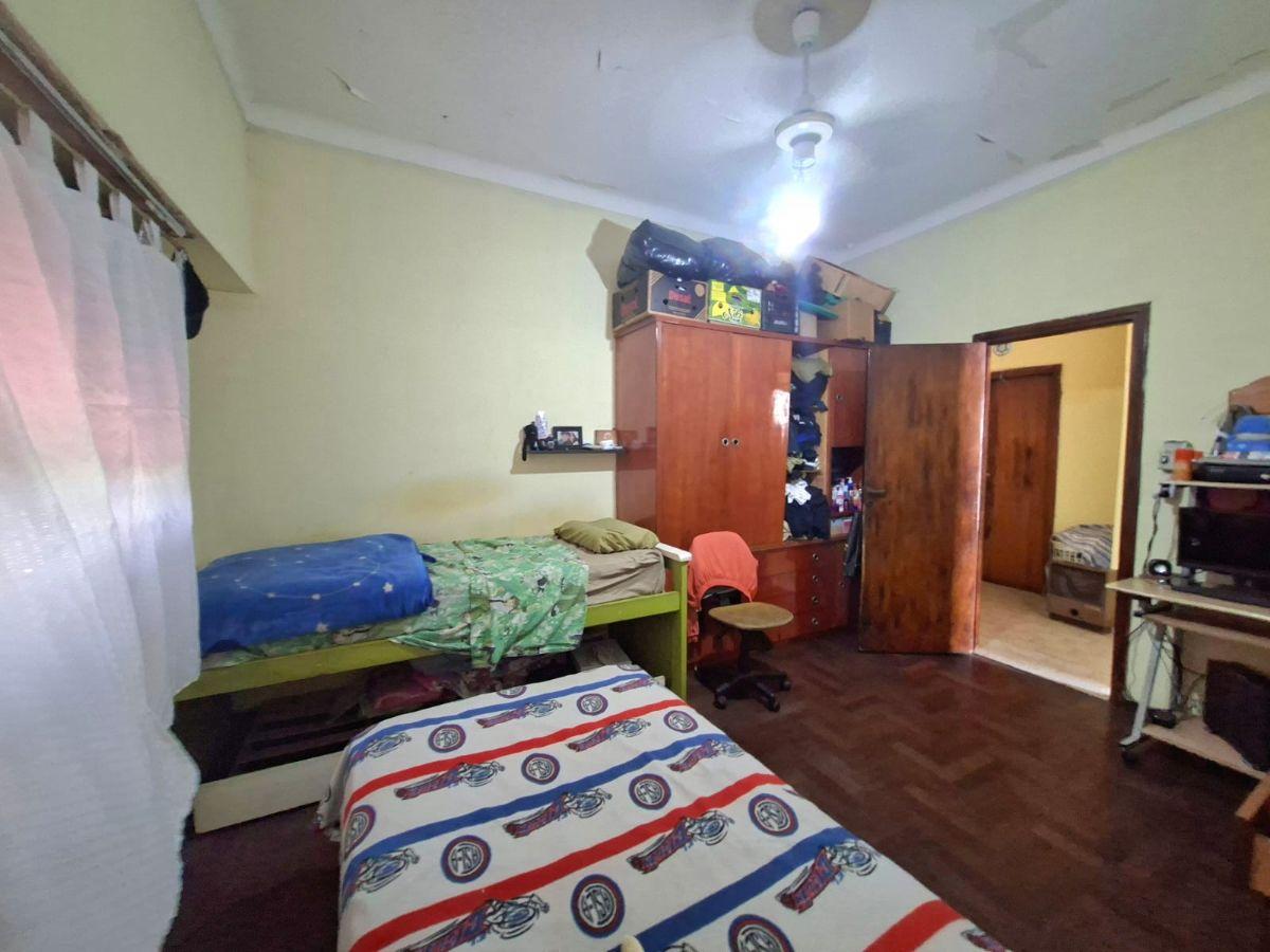 Casa cómoda y funcional en muy buena zona de Villa Ballester