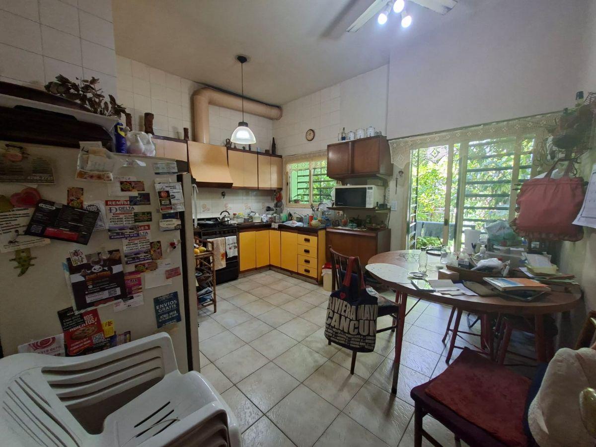 Foto de Duplex muy cómodo 3 Dor. con dependencia y 2 cocheras!!, imagen 5