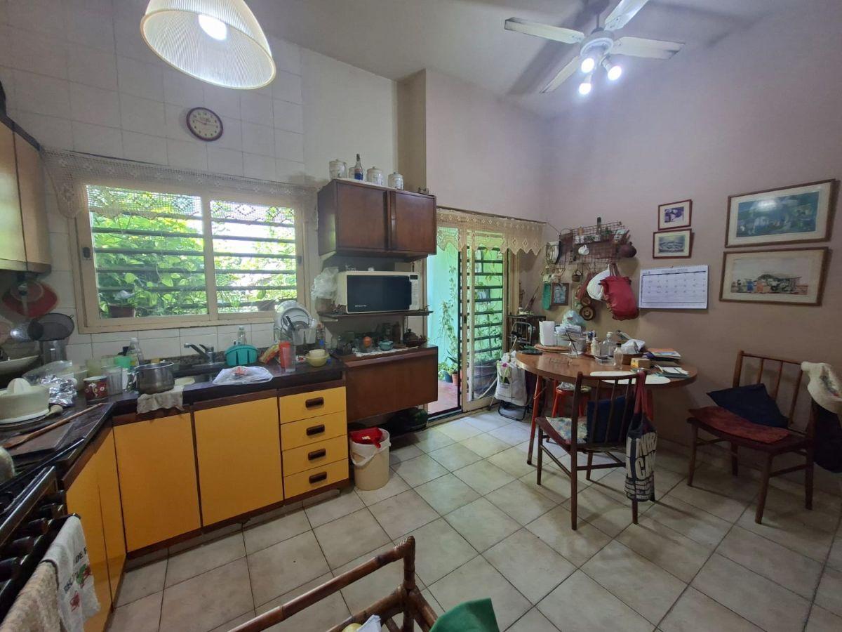 Foto de Duplex muy cómodo 3 Dor. con dependencia y 2 cocheras!!, imagen 4