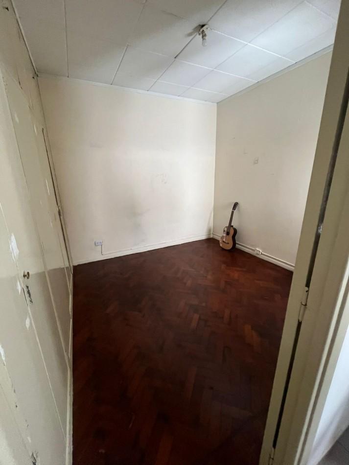 3 Ambientes Luminoso 2 Pisos Por Escaleras Apto Credito Bancario