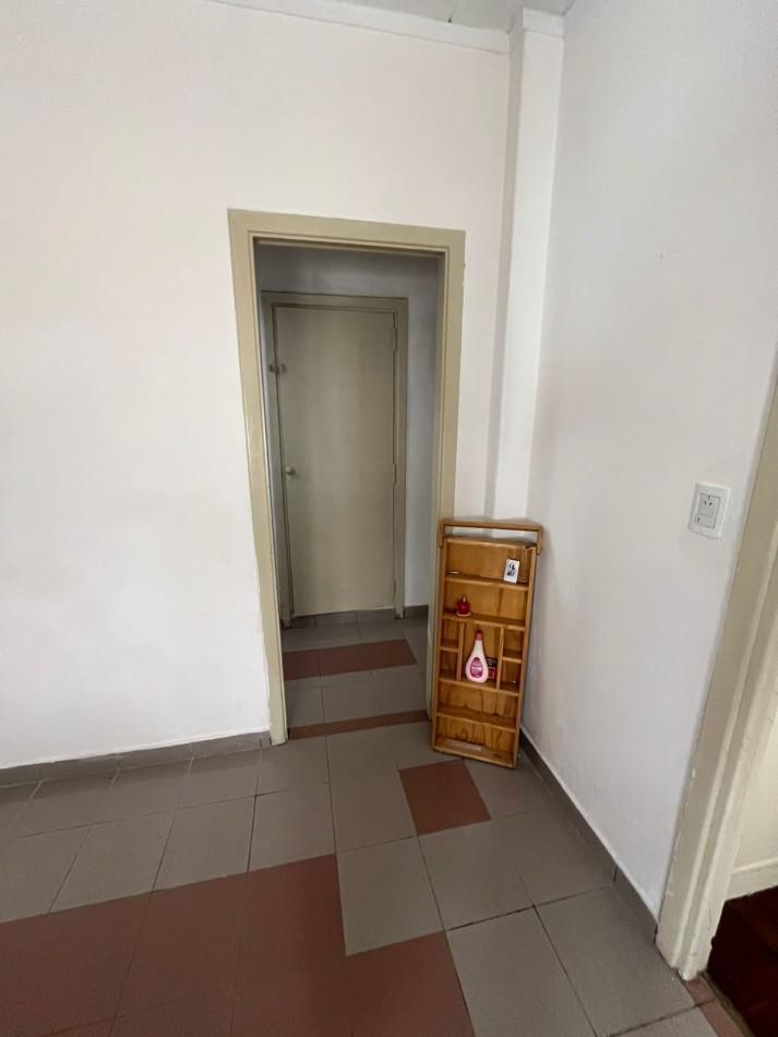 Foto de 3 Ambientes Luminoso 2 Pisos Por Escaleras Apto Credito Bancario, imagen 2