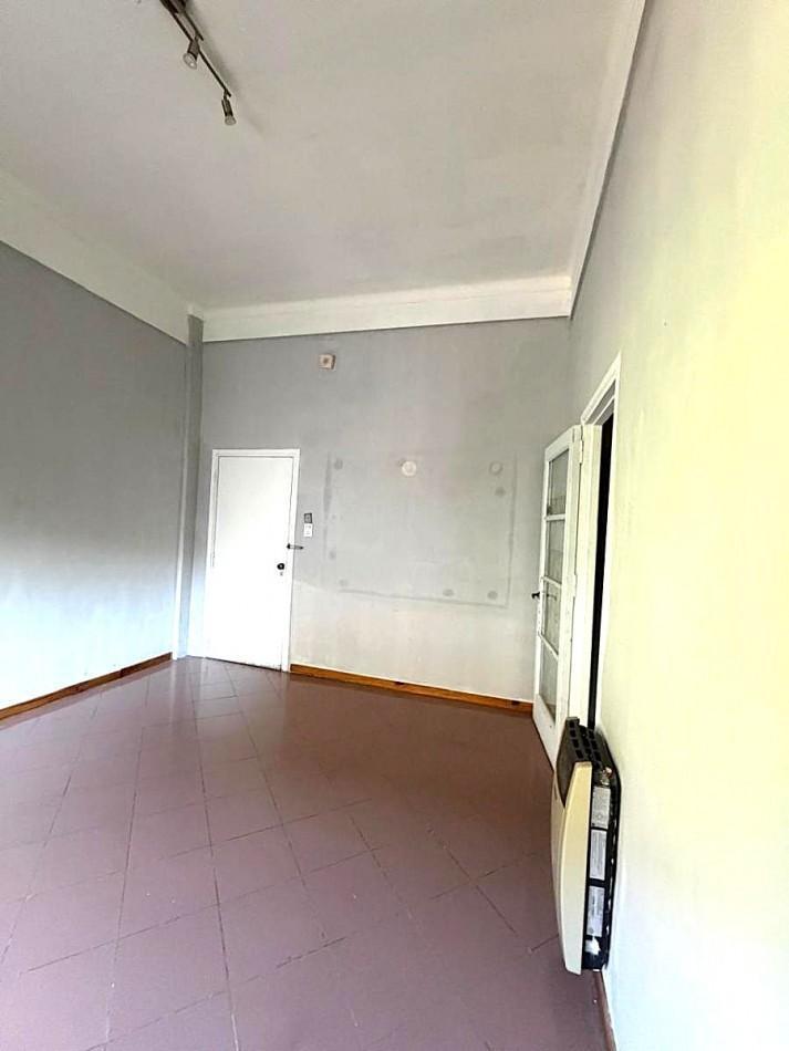 Foto de VENTA 3 AMBIENTES AL FRENTE 1 PISO X ESCALERAS **APTO CREDITO, imagen 4