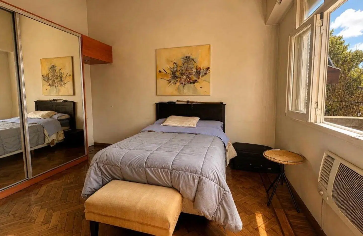 EXCELENTE PH AL FRENTE 4 AMBIENTES BALCON, PATIO Y TERRAZA ****APTO CREDITO BANCARIO**** 5