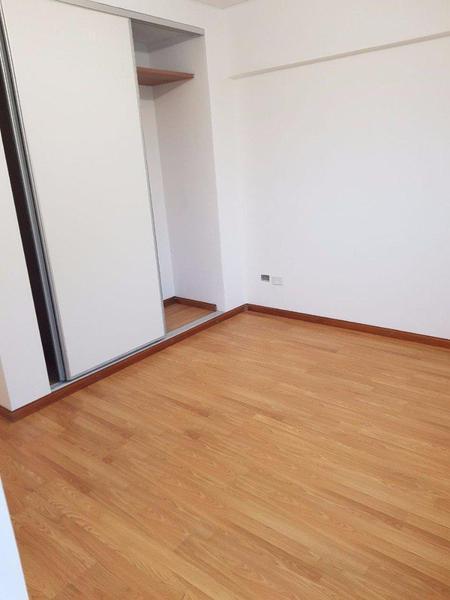 Foto de EXCELENTE DEPARTAMENTO DE 3 AMBIENTES CON BALCON TERRAZA Y COCHERA, imagen 4