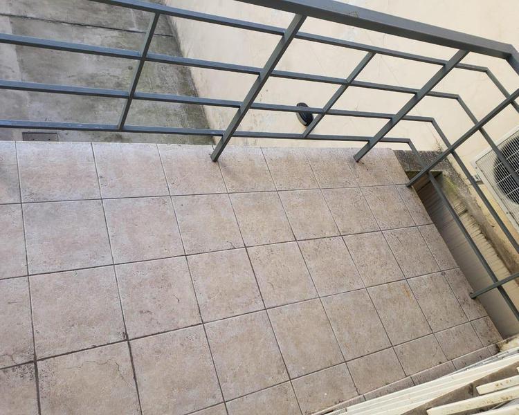 Foto de AMPLIO MONOAMBIENTE DIVISIBLE COMO A ESTRENAR CON BALCON Y COCHERA EN, imagen 4