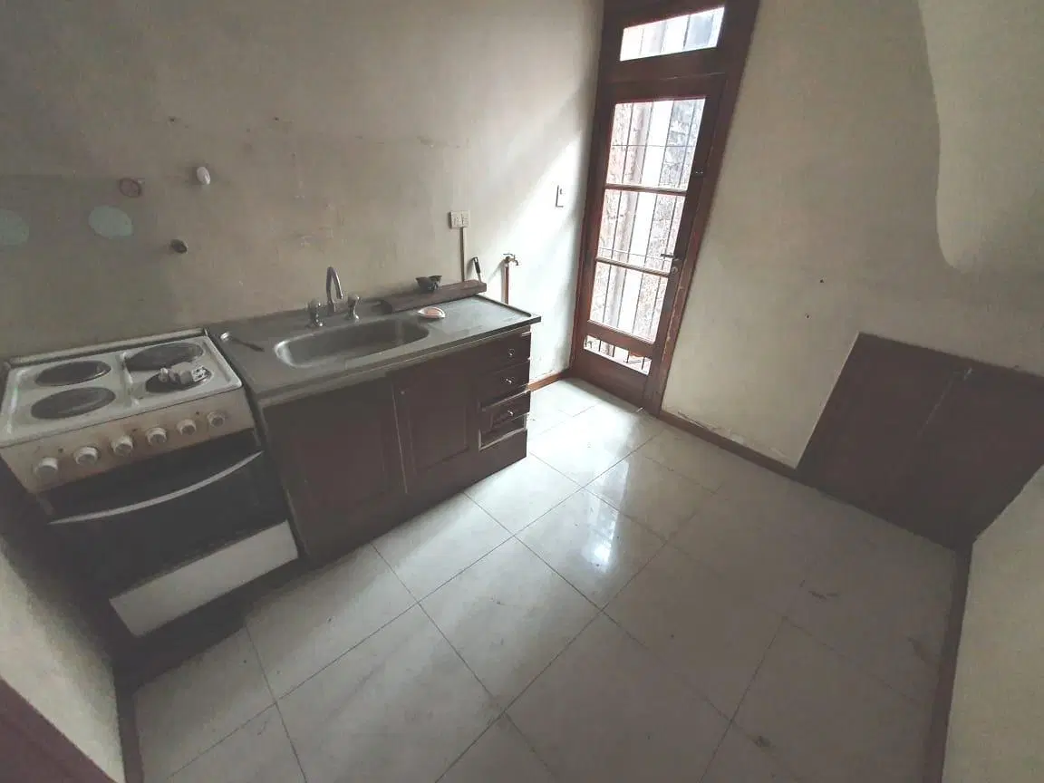 DEPARTAMENTO DE 5 AMBIENTES EN VENTA CON TERRAZA SOBRE AV. MAIPU. VICENTE LOPEZ 4