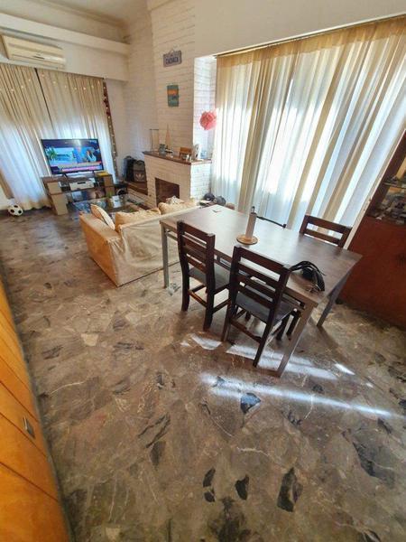 Foto de SOLIDA CASA DE 3 AMBIENTES (TIPO PH) EN PLANTA BAJA CON JARDIN O FONDO, imagen 4