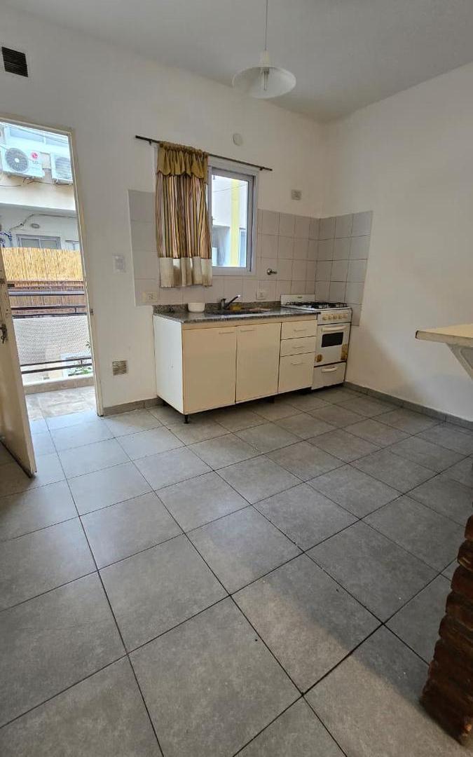 Foto de DEPARTAMENTO, CASA DE 3 AMBIENTES EN PLANTA ALTA Y EN DUPLEX CON BALCON, imagen 5
