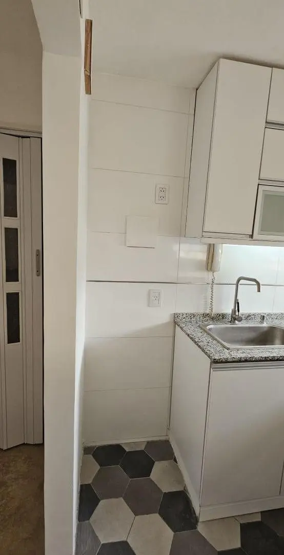 Excelente Monoambiente en Monte Castro. Oportunidad de Inversión. 2