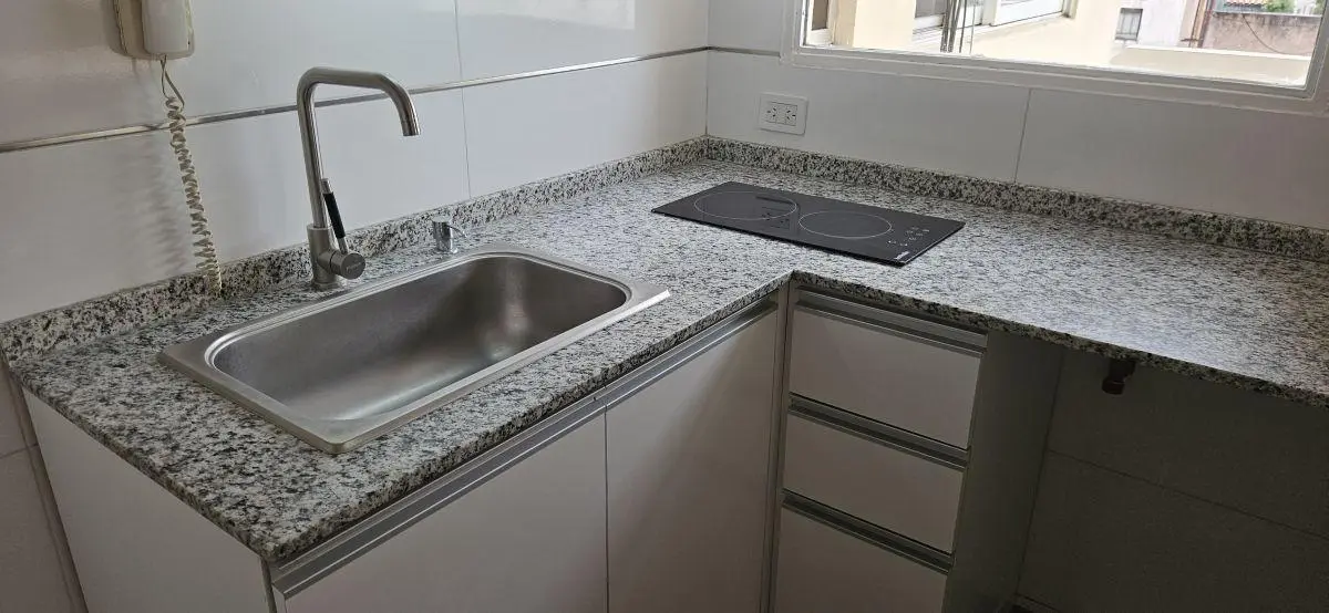 Excelente Monoambiente en Monte Castro. Oportunidad de Inversión. 5