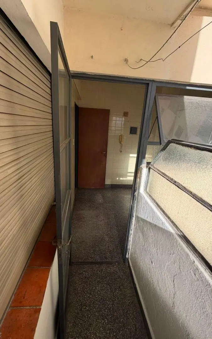 Departamento de 41 m² con 2 ambientes, lavadero y cocina en venta en Villa del Parque 3