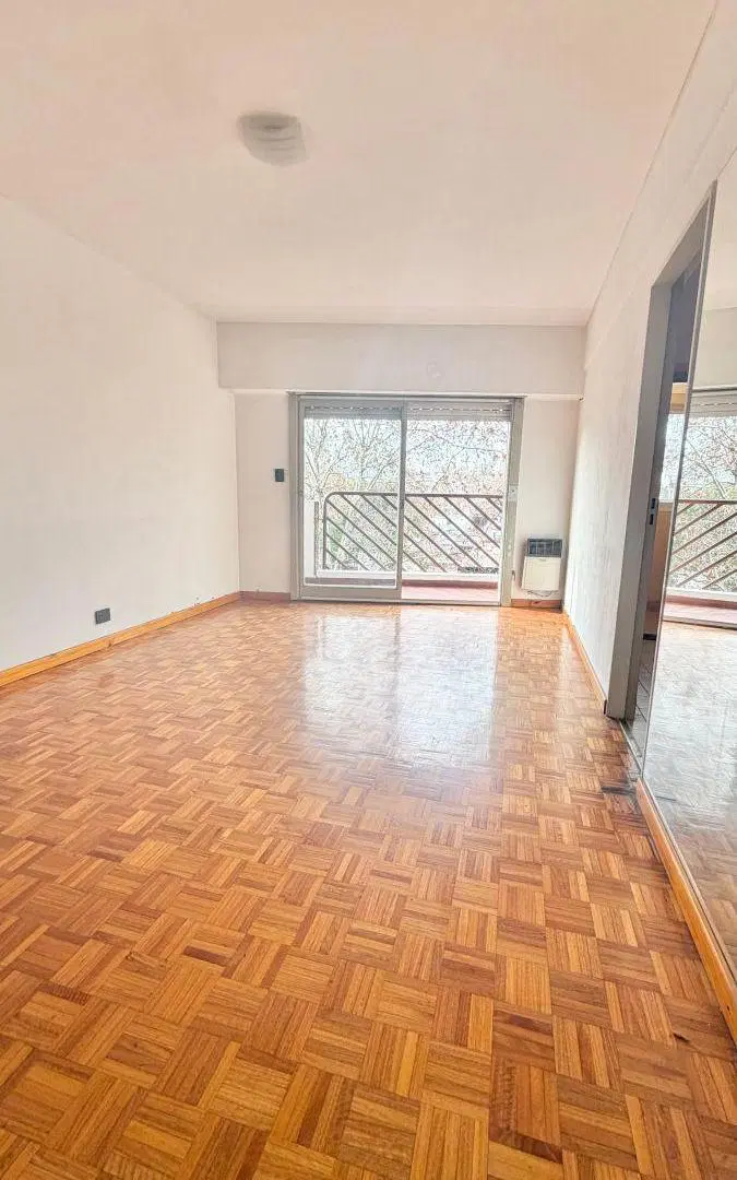 Excelente Departamento de 2 Ambientes al Frente con Balcón. Palermo Soho. Ideal Ubicación. 1