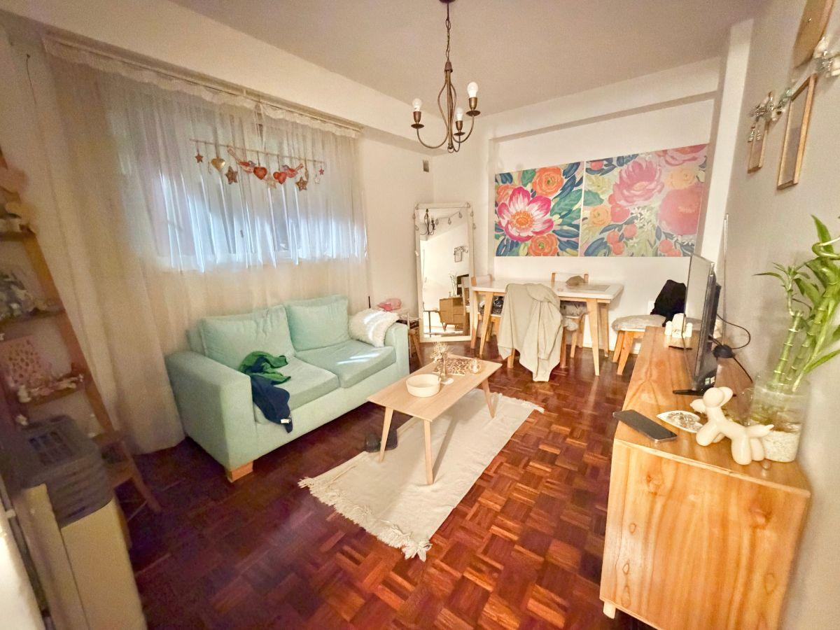 Foto de Excelente Departamento en Planta Baja de 2 Ambientes en Recoleta. Ideal, imagen 3