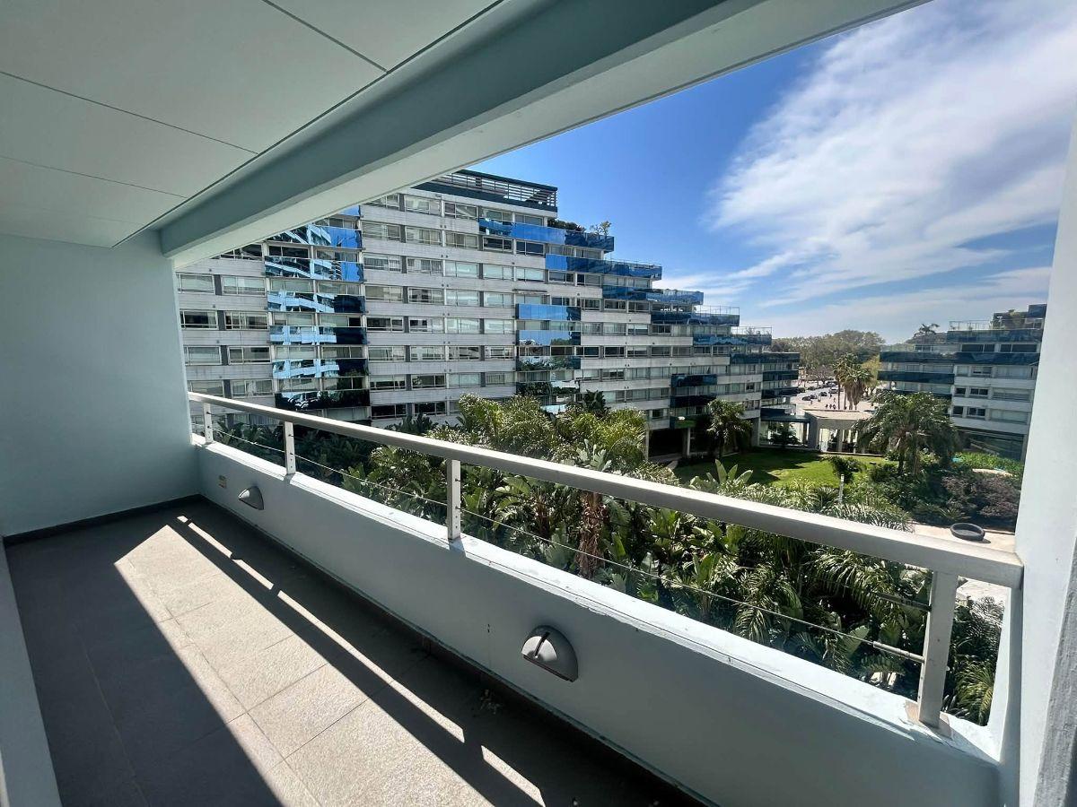 Foto de Departamento Dos Ambientes en Venta. Cochera y Baulera. Zencity. Torre, imagen 4
