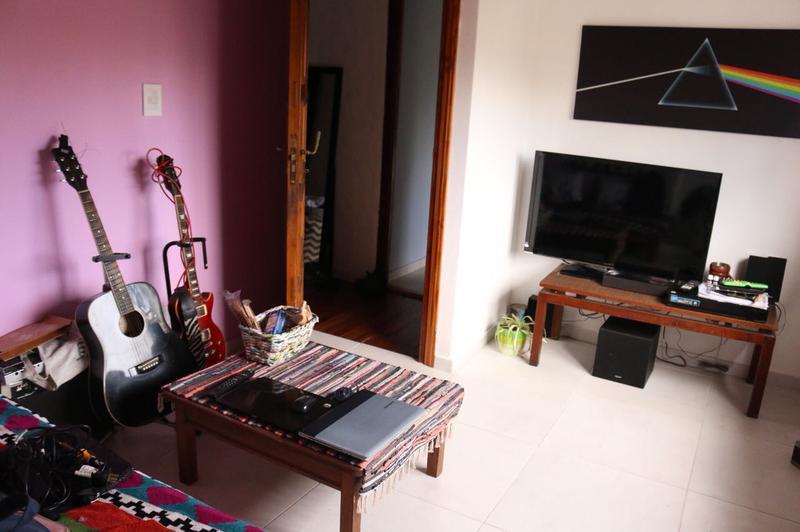 Casa - La Lucila - Vias/maipu 2