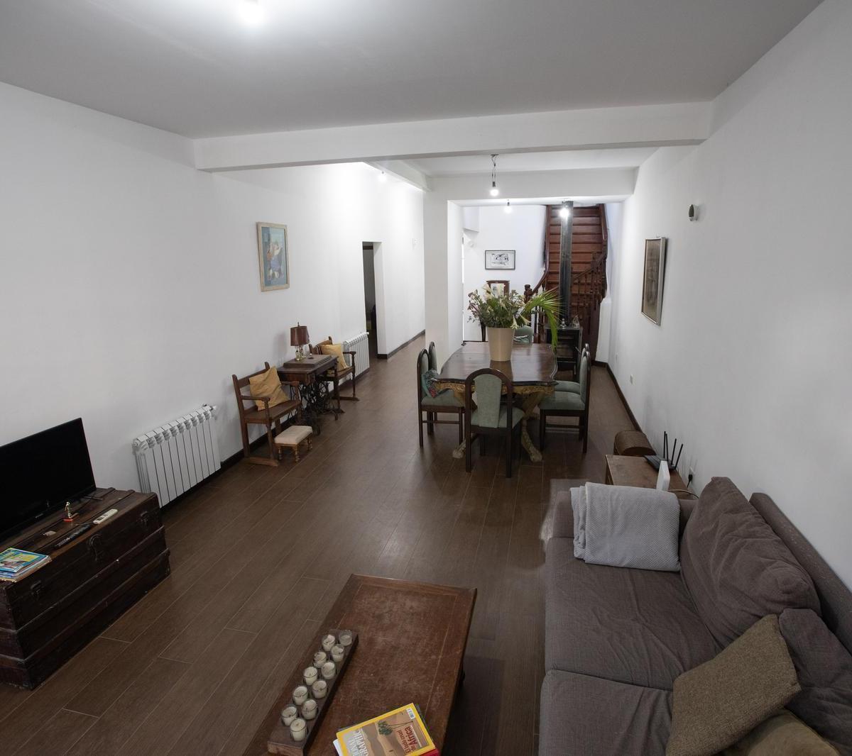 ¡Excelente Oportunidad en La Lucila! Chalet Refaccionado Hace un Año 2