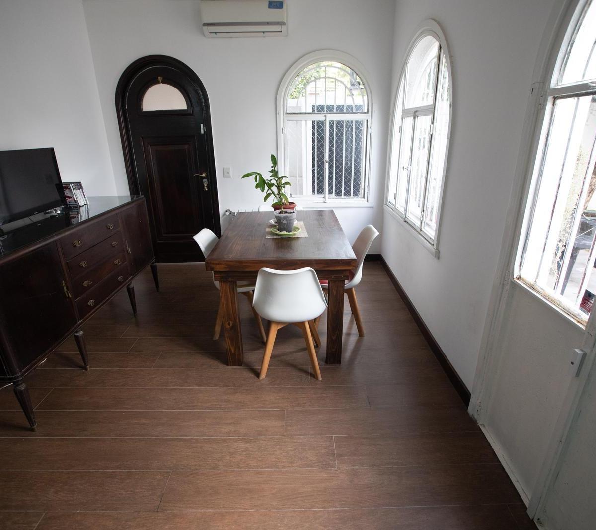 ¡Excelente Oportunidad en La Lucila! Chalet Refaccionado Hace un Año 5