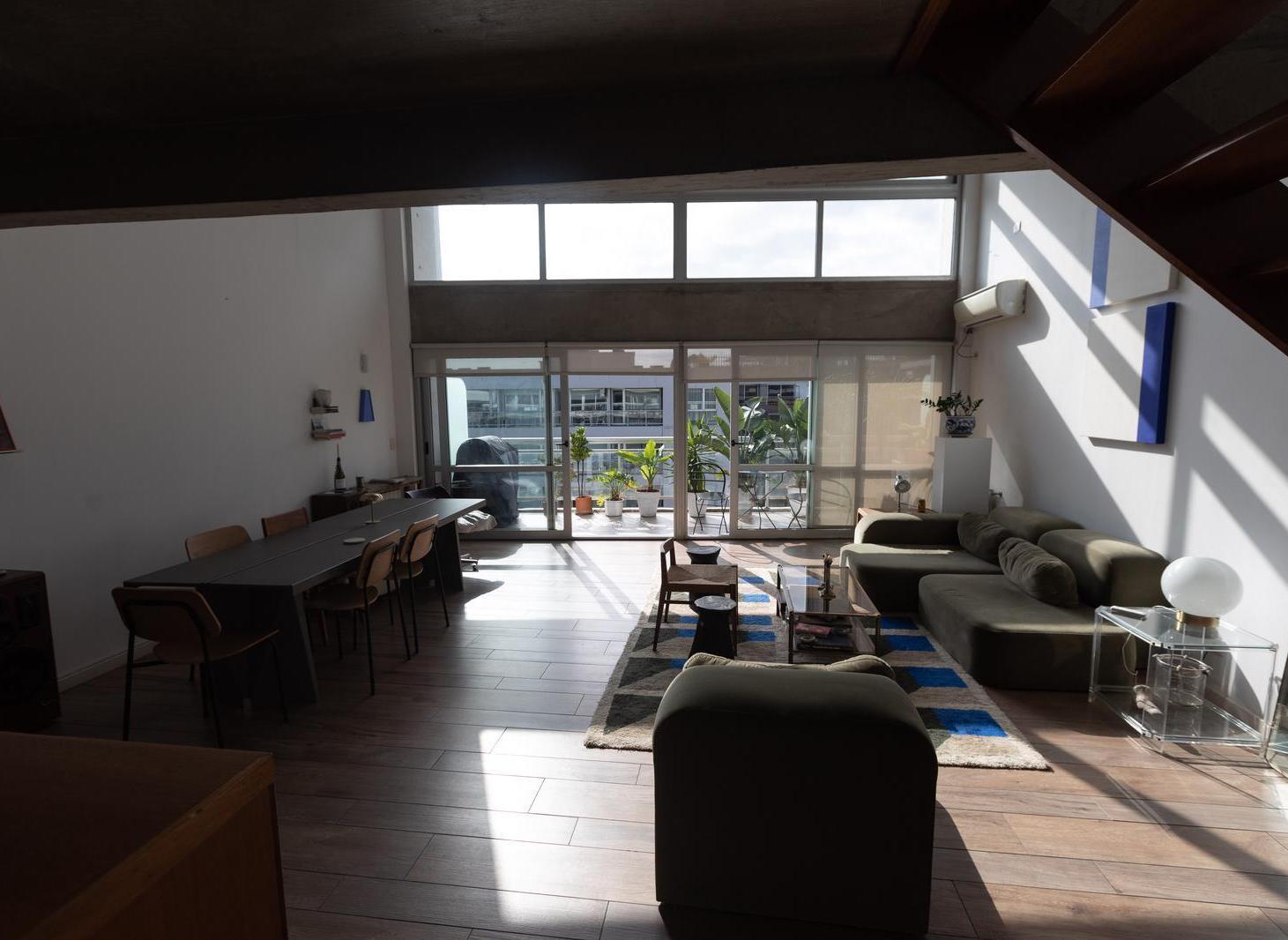 VENTA CON RENTA - Excelente dpto en Duplex sobre J.C: Cruz al 1900 - Cerca de Libertador y el Río