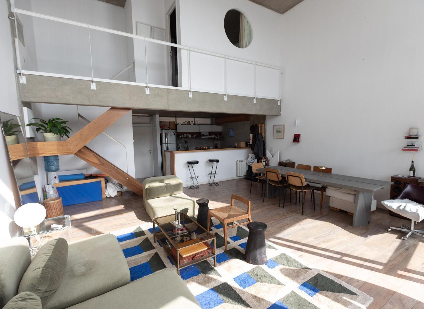 Foto de VENTA CON RENTA - Excelente dpto en Duplex sobre J.C: Cruz al 1900, imagen 1