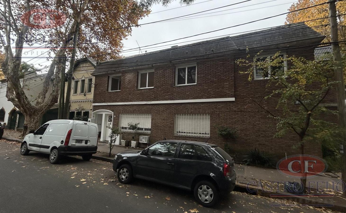 Muy lindo PH en venta frente a la Plaza de Olivos - Alberdi al 1000