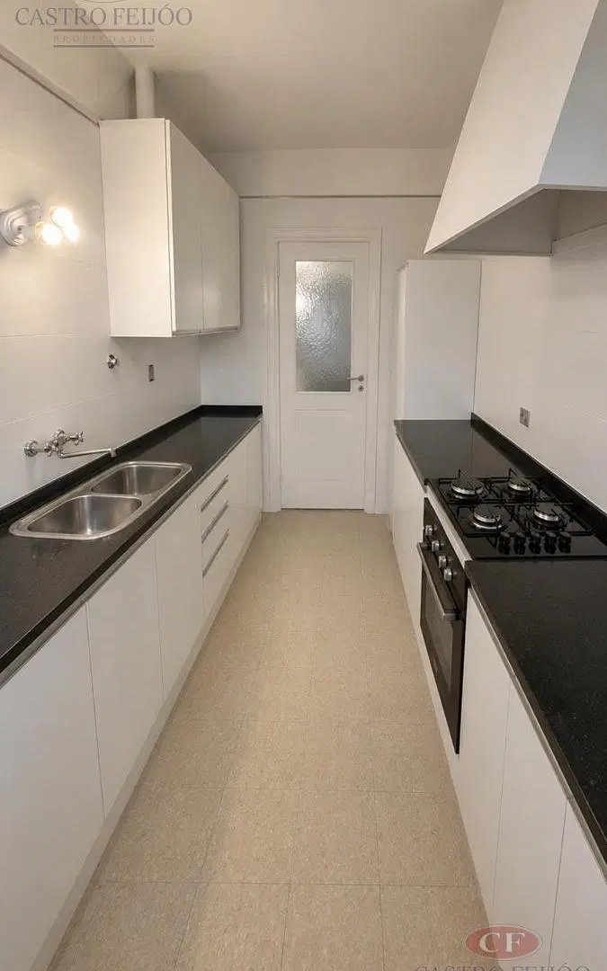 Muy lindo PH en venta frente a la Plaza de Olivos - Alberdi al 1000 5
