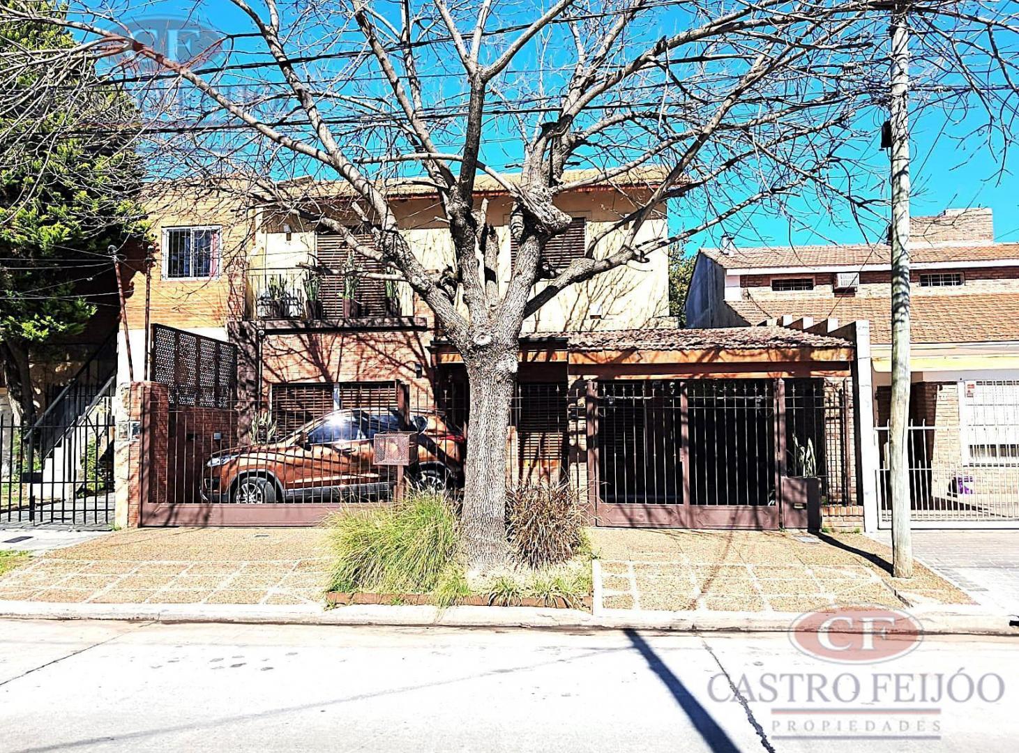 Foto de Yerbal al 1500 - Linda casa refaccionada en Villa Adelina - San Isidro, imagen 1