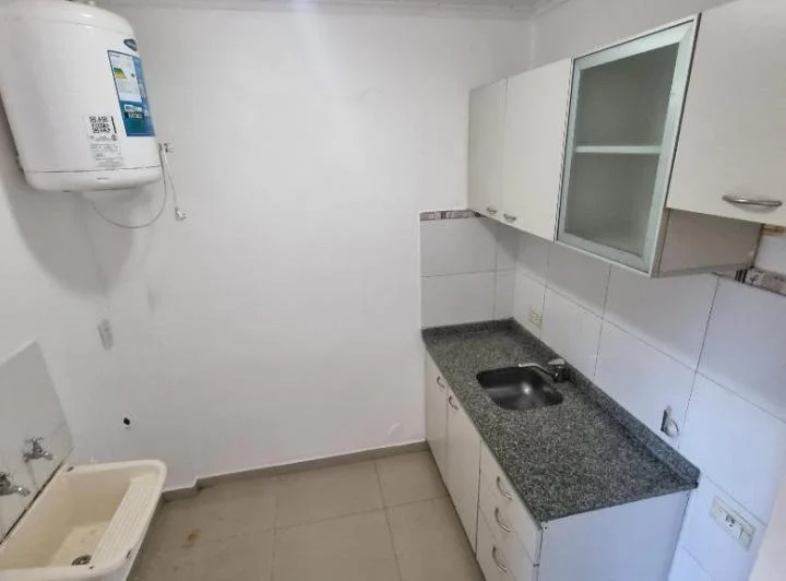 DEPARTAMENTO 2 AMBIENTES - CENTRO, RESISTENCIA 4