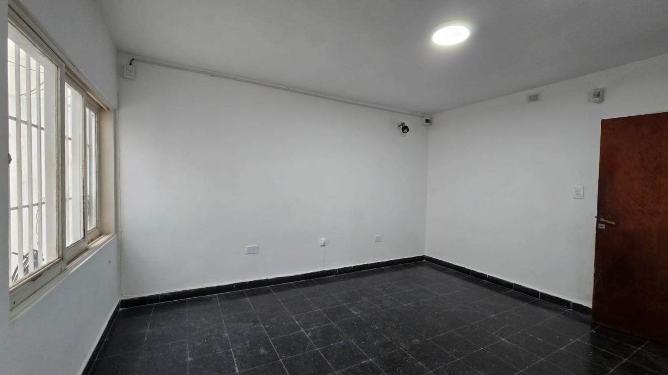 Foto de DEPARTAMENTO 2 AMBIENTES - CENTRO, RESISTENCIA, imagen 2