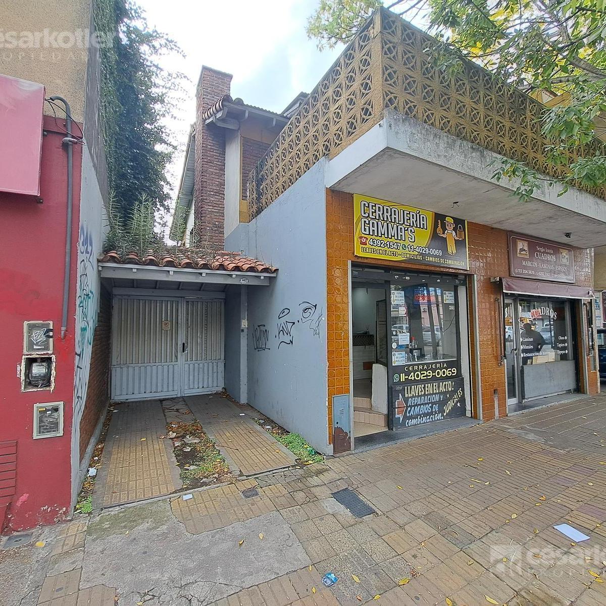 Importante Inmueble (Depto. 2 Locales de Negocio) S/ Av Alte. Brown 3