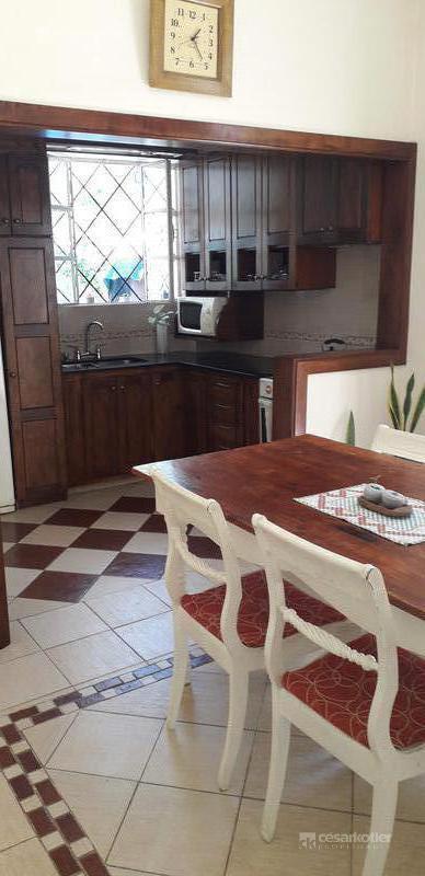 Chalet 3 ambientes en lote de 10x20mts - Temperley